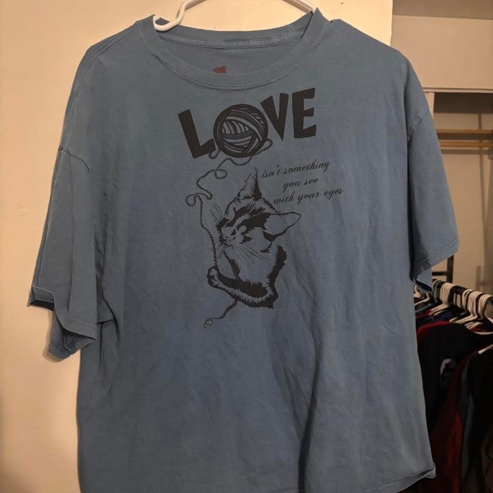 Blue reprint hanes t-shirt   size XL